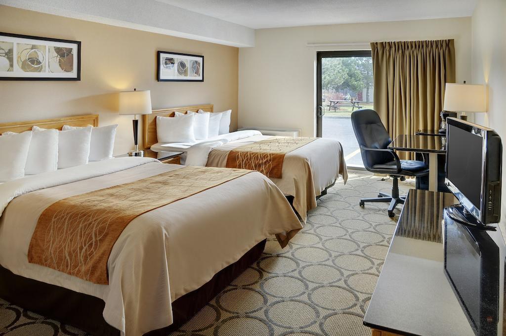 Comfort Inn Brandon Ngoại thất bức ảnh