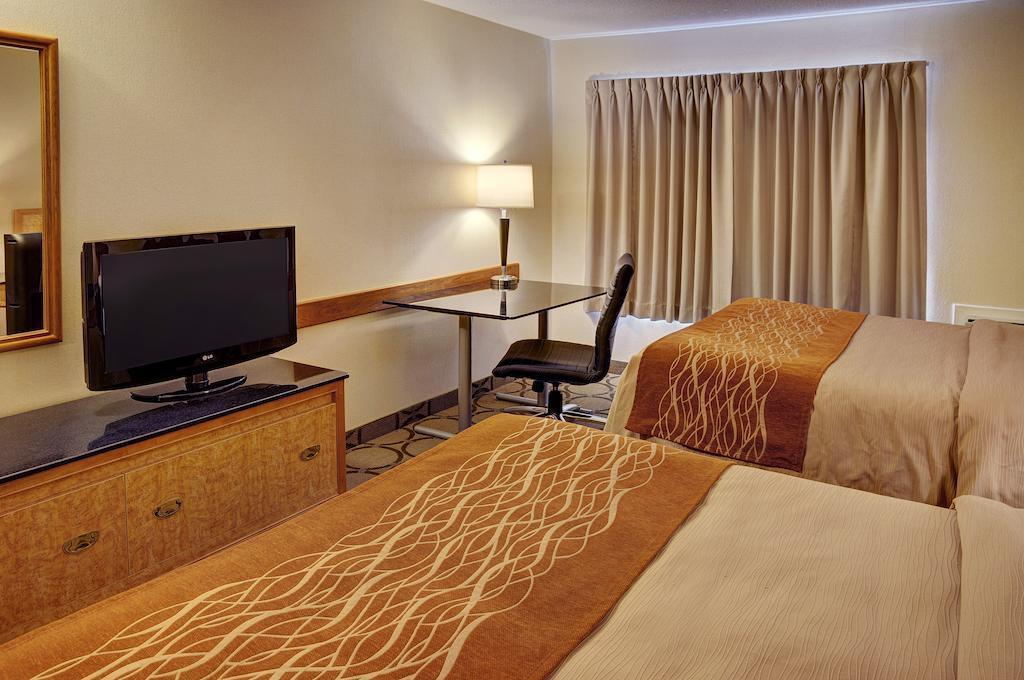 Comfort Inn Brandon Ngoại thất bức ảnh