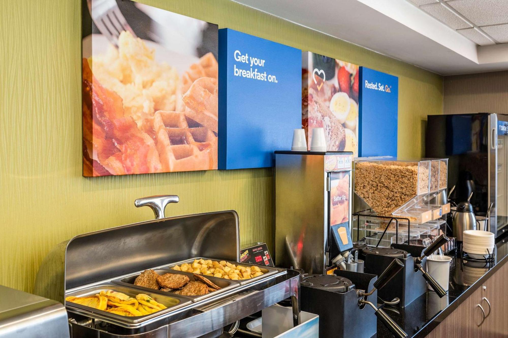 Comfort Inn Brandon Ngoại thất bức ảnh